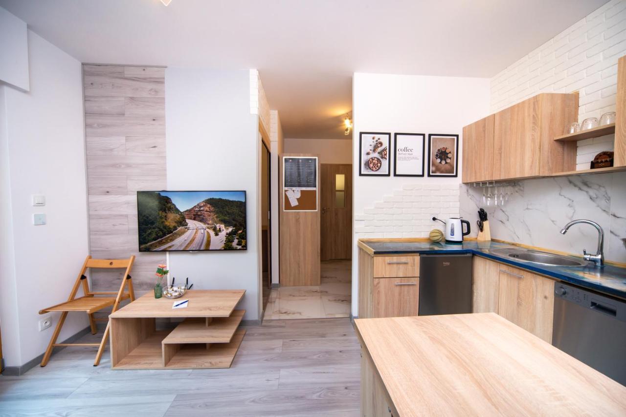 Maya'S Flats & Resorts 17 - Nadmotlawie Gdańsk Exteriör bild